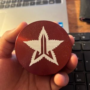 Jeffree star grinder never used Maroon